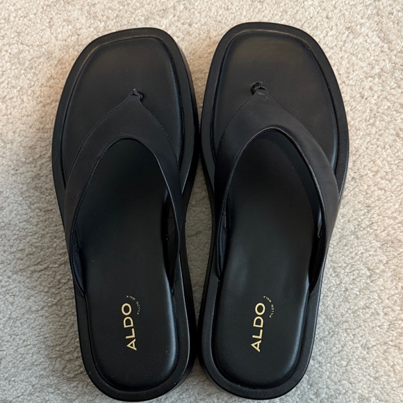 Aldo Black Women's Sandals - Picture 1 of 3